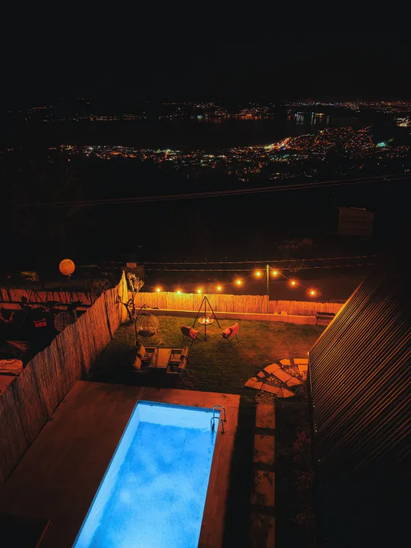 Sapanca Vadi Manzaralı Jakuzili Lüks Bungalov